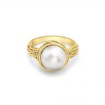 Pearl Ring in Gold