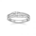 Diamond velvet leaf ring white gold