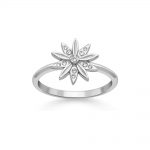 Diamond velvet leaf cluster ring white gold